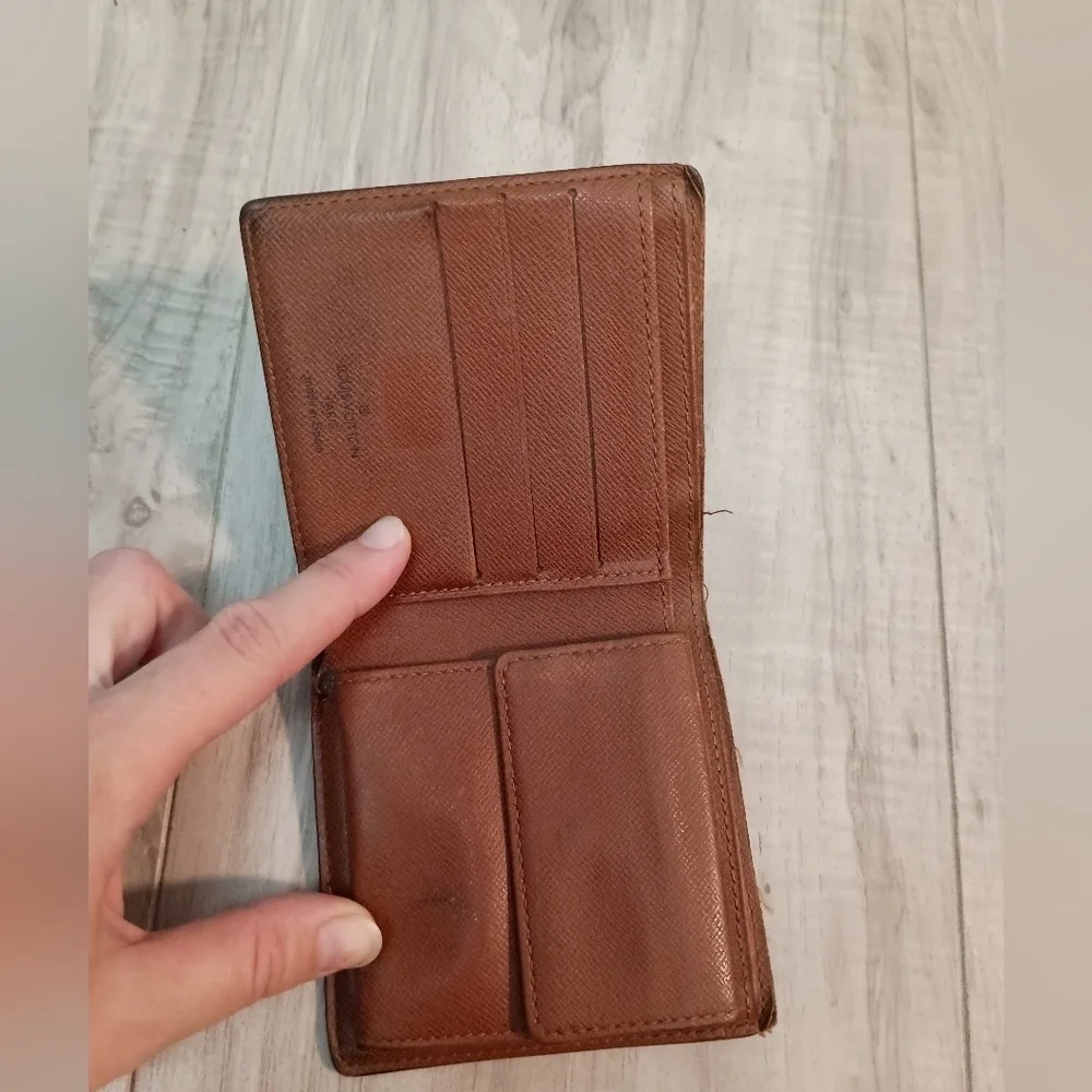 Louis Vuitton Monogram Canvas Leather Bifold Wallet